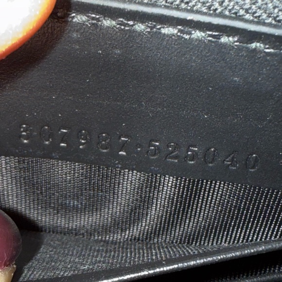 Gucci Black Embossed Leather Wallet - Picture 6 of 6